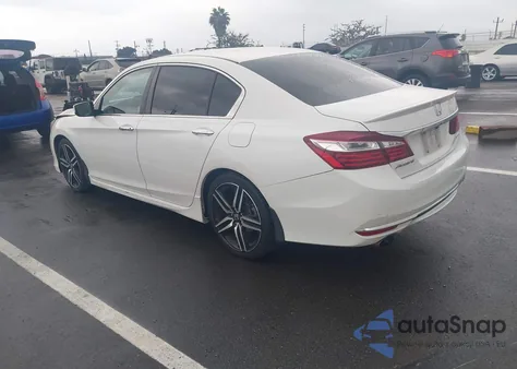 2017 Honda Accord Sport z USA, uszkodzony, nr VIN 1HGCR2F51HA039575